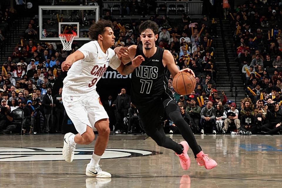 打了大半个赛季一点进步都没有，篮网这个首轮秀真是太糟糕了？